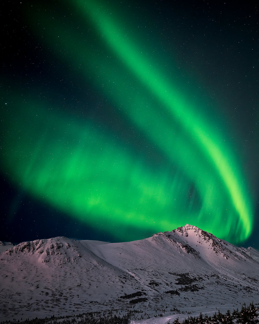 The Aurora Borealis circle false peak in Anchorage Alaska